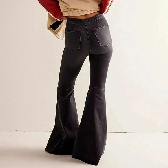 WE The Free Just Float On Flare Jeans - Picture 3 of 9